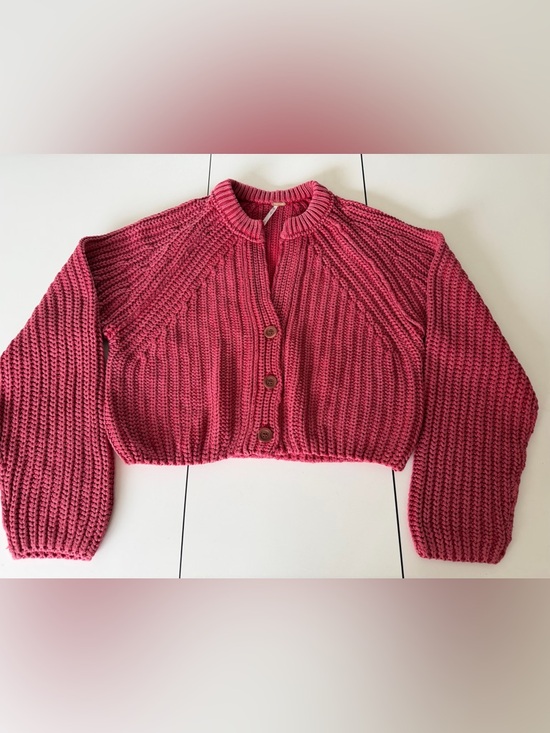 Free People Sweaters - Free People Cropped Chunky Knit Cardigan Sweater - Faded Red M